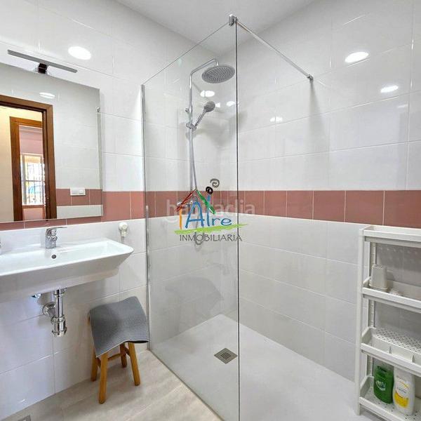 Foto 09837e20-555f-48ee-acfa-491297d1c52c. Chalet avec chauffage parking dans Centro - Torre de la Higuera Almonte