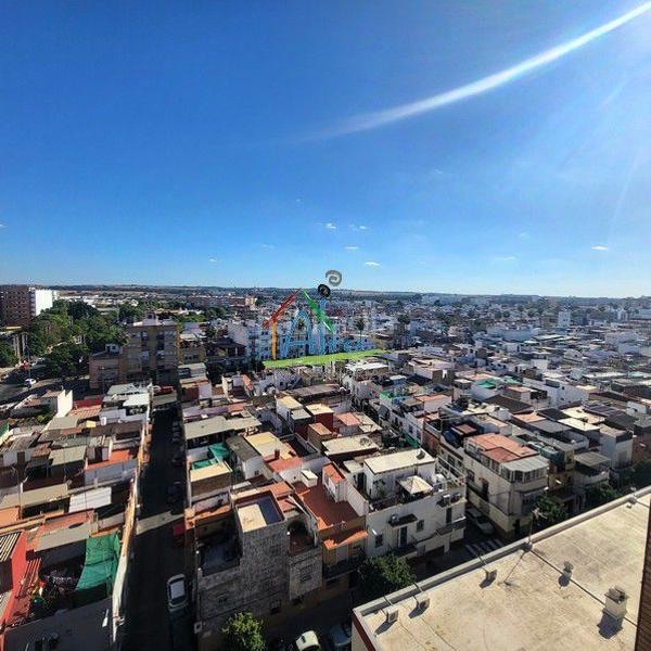 Foto 072380fb-452f-4128-be3f-4ed0855f01ed. Pis amb calefacció aparcament a La Plata Sevilla