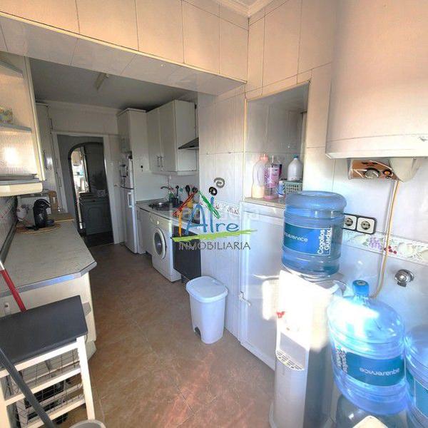 Foto 4cb8760f-795e-45e9-8b0f-942c570463c4. Pis amb calefacció aparcament a La Plata Sevilla