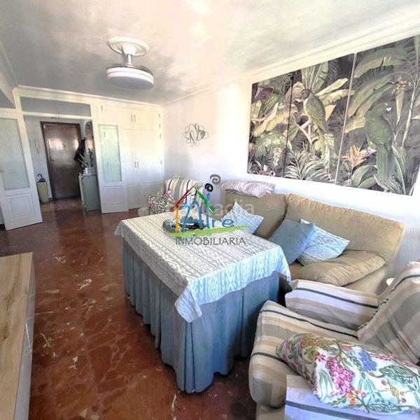 Foto d2d2412b-3337-4b8a-b98b-77e16cdaf1df. Pis amb calefacció aparcament a La Plata Sevilla