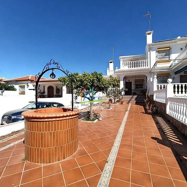 Foto c4b6e43c-4f20-4784-a17c-f41ec3983cb3. Casa adossada amb calefacció aparcament a Caño Guerrero Almonte