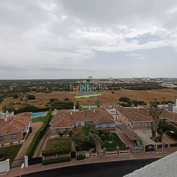 Foto 542b0087-99c3-432e-aaf2-a1eede941e7b. Estudi amb piscina a Golf - Torre Almenara Almonte