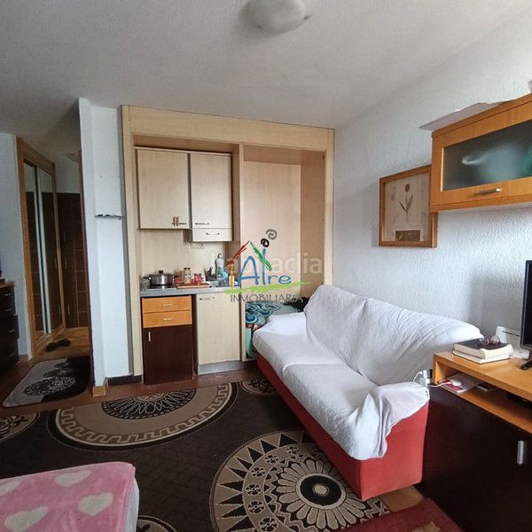 Foto a2945fce-5b89-4730-b5d0-5e308c83dfcc. Estudi amb piscina a Golf - Torre Almenara Almonte