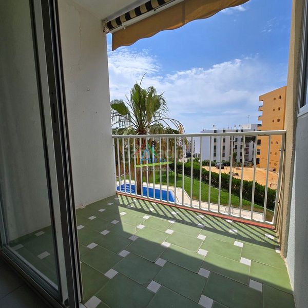 Foto 1af0447c-ff2a-466b-aed7-39630bf44437. Estudi amb piscina a Golf - Torre Almenara Almonte