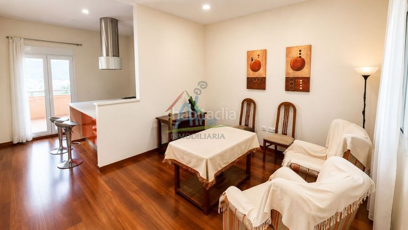 Foto d389c948-4f6b-4851-9f9d-46cdc4b0e453. Edificio in Lepe