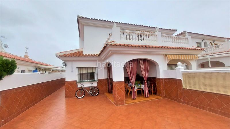 Foto f49b3ea3-26e2-49b0-886c-f8ceb89ad2b7. Casa adossada amb aparcament a Caño Guerrero Almonte