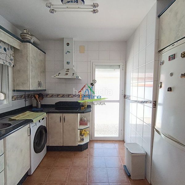 Foto cb538fde-6964-4aac-b1d7-805b12f1602f. Casa adossada amb aparcament a Centro - Torre de la Higuera Almonte