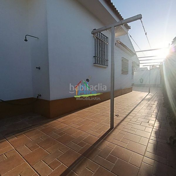 Foto 87b39e9a-be4f-42a6-9a81-ad668abdb89a. Xalet amb aparcament a Centro - Torre de la Higuera Almonte
