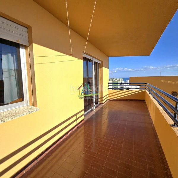 Foto e5071235-74d3-4c71-b9e9-52a10f2fdb67. Pis amb aparcament piscina a Golf - Torre Almenara Almonte