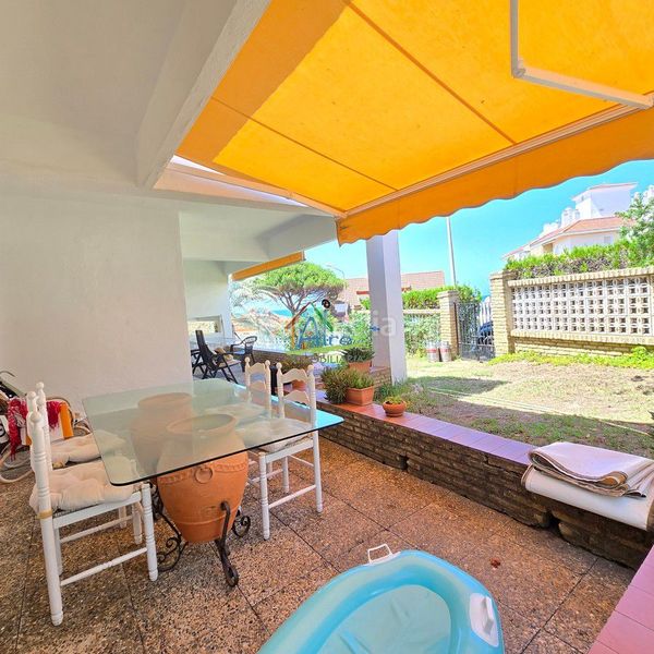 Foto 3a8e5c4f-4b90-42a8-9331-5cf5559eb278. Chalet in dehesa de las marismillas 21 in Centro - Torre de la Higuera Almonte