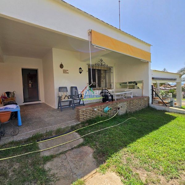 Foto cf2f5ee2-e951-47cd-b459-e1fad9386556. Chalet in dehesa de las marismillas 21 in Centro - Torre de la Higuera Almonte