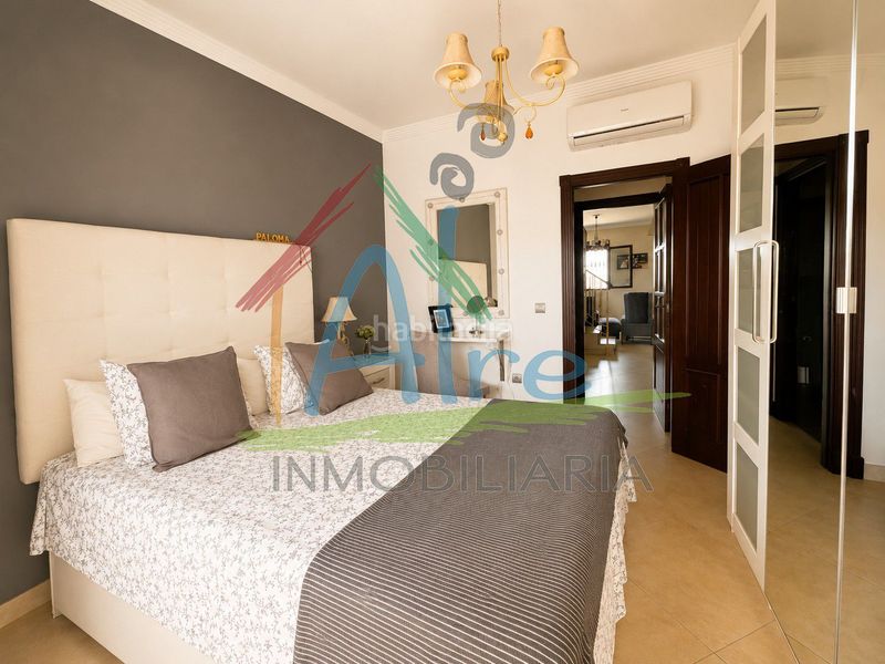 Foto 5c970c22-f62c-4ccd-b705-f1aac5f02f18. Casa adossada amb aparcament a Lepe