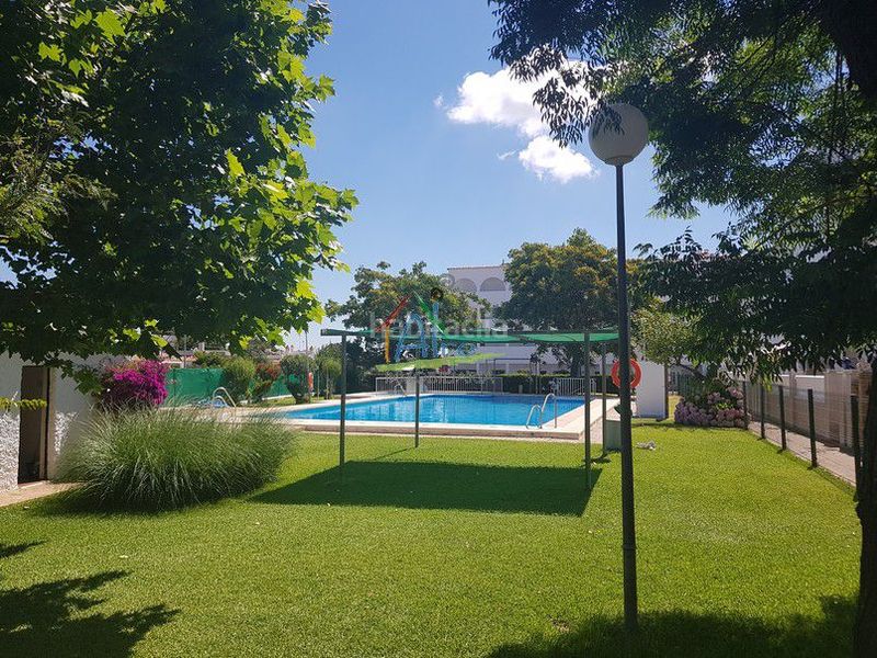 Foto 20755aea-5644-4fc3-8fce-51243db2b901. Lloguer pis amb piscina a Caño Guerrero Almonte