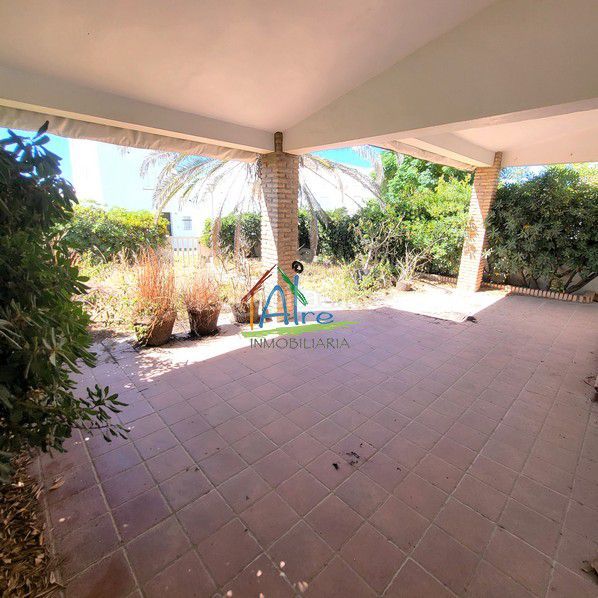 Foto 5ca477ae-42c0-4d0f-b392-eb83b0f310d0. Casa adossada amb aparcament a Caño Guerrero Almonte