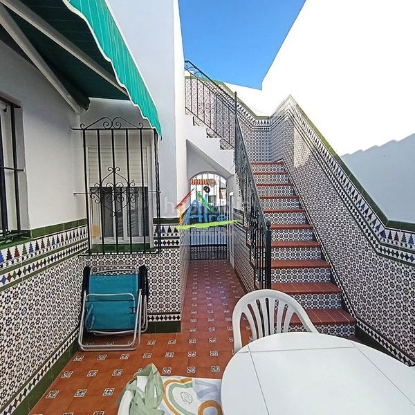 Foto 8528ef08-0847-4fb4-ab2d-d7496ed9fe76. Casa adossada amb calefacció aparcament piscina a Almonte