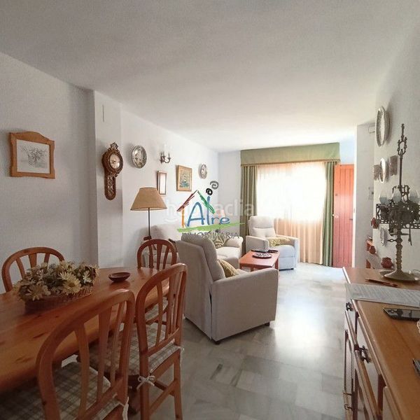 Foto bee926f5-3a54-492b-9c1c-9df1c2e32748. Casa adossada amb calefacció aparcament piscina a Almonte