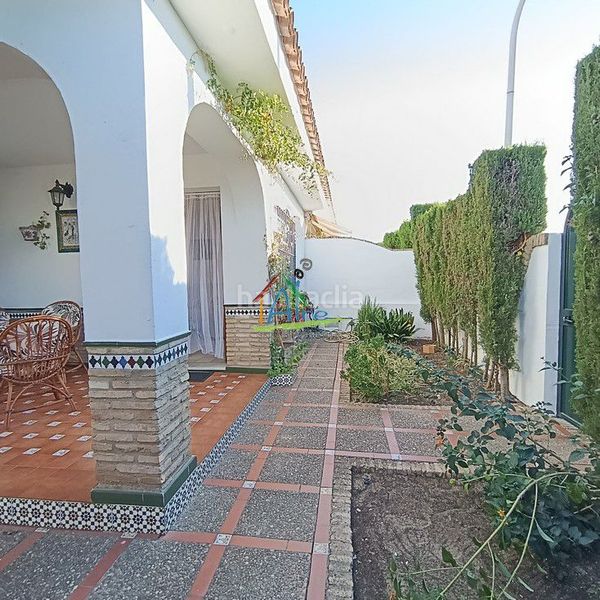 Foto ea92e26f-b589-4e05-9fa1-aff5246e23a0. Casa adossada amb calefacció aparcament piscina a Almonte