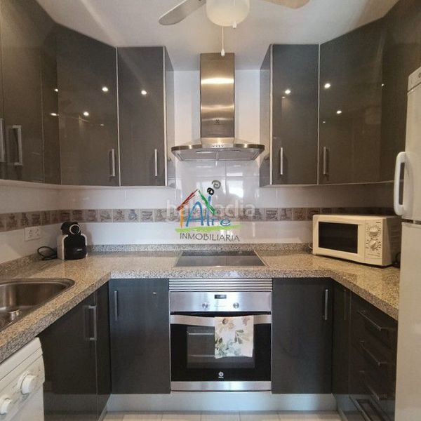 Foto 11f22346-2a97-4d13-b148-8e4d12009af2. Apartament amb aparcament piscina a Centro - Torre de la Higuera Almonte