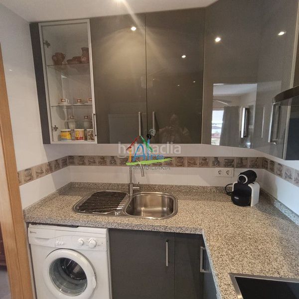 Foto 84a1d37d-9c41-4c96-8772-d51eadb72635. Apartament amb aparcament piscina a Centro - Torre de la Higuera Almonte