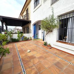 Casa adossada  Pueblo marismeño. Casa adosada en venta en sector palmito, 3 dormitorios.