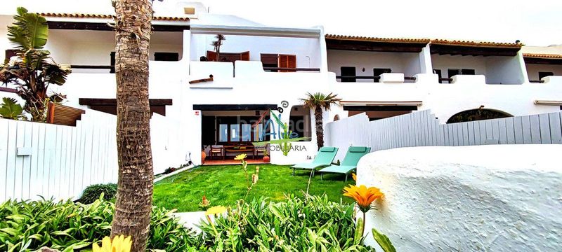 Foto 47a3df87-fd8f-4217-a386-28301cf974a1. Casa adossada amb calefacció aparcament a Golf - Torre Almenara Almonte