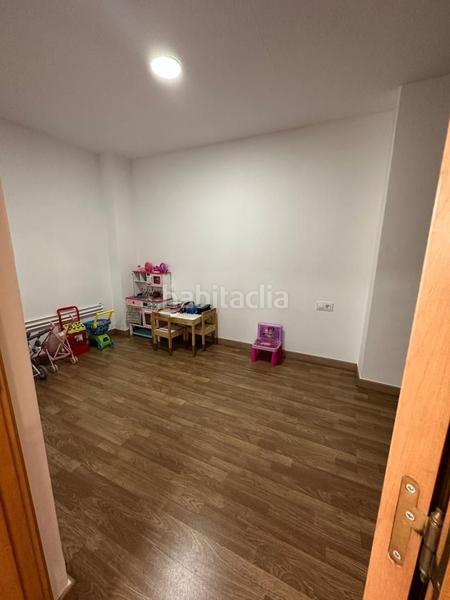 Foto 09d463aa-adb7-40cf-8b88-0ec0ebb6a0dd. Casa amb calefacció a La Plana del Pintor Sabadell