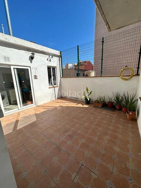 Foto 135c80cb-9f2b-479c-8fc3-722b14e177e6. Casa amb calefacció a La Plana del Pintor Sabadell