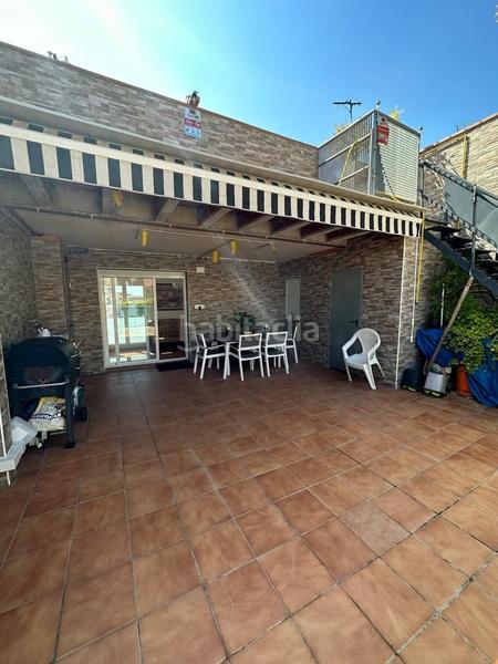 Foto b17fdc9e-2e1b-4a88-917b-e4e2c4c6b25f. Casa amb calefacció a La Plana del Pintor Sabadell