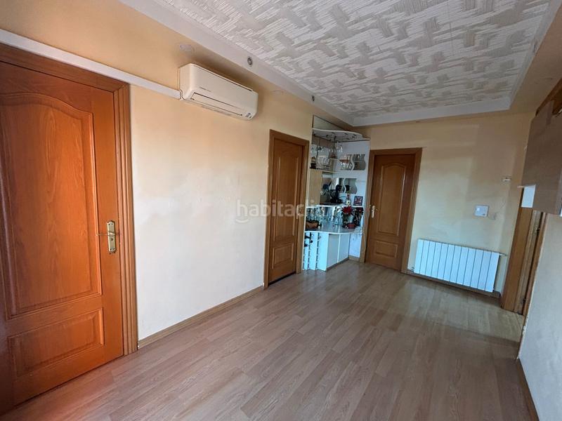 Foto c140530e-d1c3-46b2-a4dc-59e370de3d3f. Piso tu primera vivienda es esta en Ca n'Oriac Sabadell