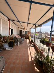 Appartement dans Ca n'Oriac. Familia, este es vuestro piso