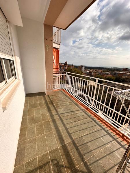 Foto 633c16a2-b6b9-4635-83e6-f1a740468823. Piso  de 4 habitaciones cerca de la av. matadepera en Sabadell