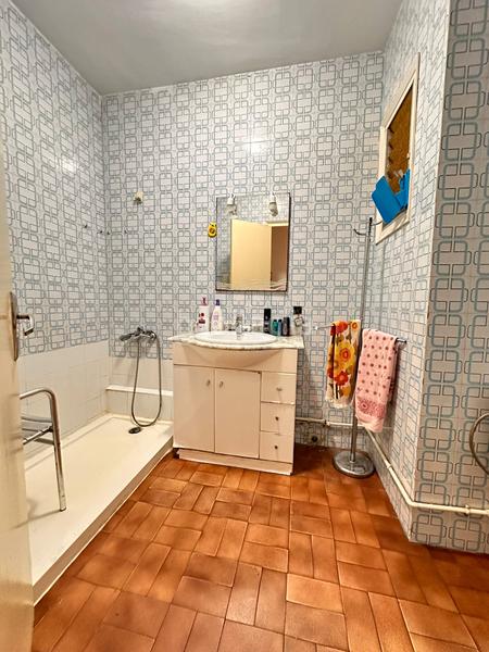 Foto b94b94f6-9f68-4189-854b-56b579a5c9fb. Piso  de 4 habitaciones cerca de la av. matadepera en Sabadell