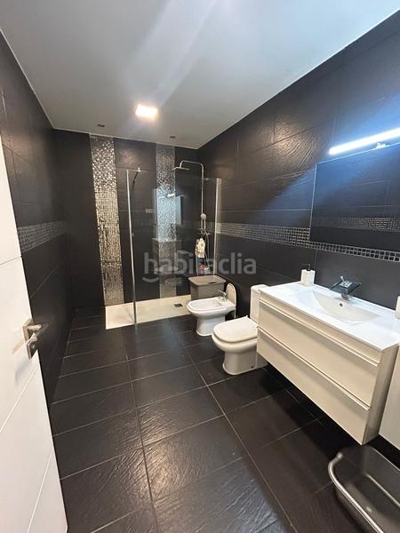 Foto d382c486-68cf-4a47-ac0d-949ab125035d. Haus mit heizung parking in Ca n'Oriac Sabadell