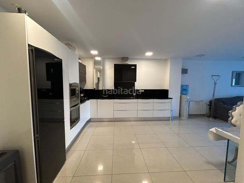 Foto dbcdf3c0-d5b9-4fd2-8298-6bf7e8011947. Haus mit heizung parking in Ca n'Oriac Sabadell