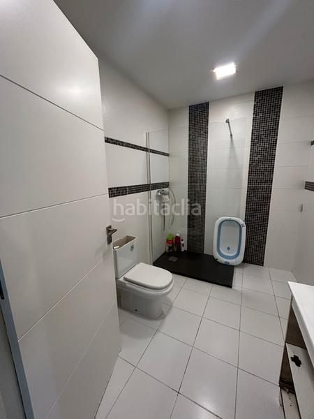 Foto ffe48dd9-7288-4fee-8f8d-24d405603025. Haus mit heizung parking in Ca n'Oriac Sabadell