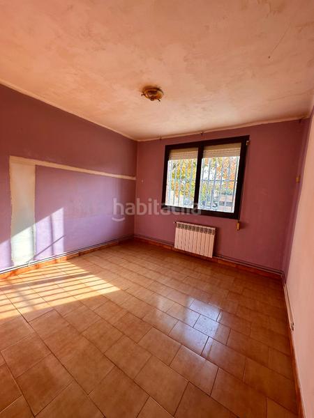 Foto 9b8e1d46-fe21-48ca-80bb-d2fd2b8f2f58. Piso oportunidad planta baja en La Roureda Sabadell