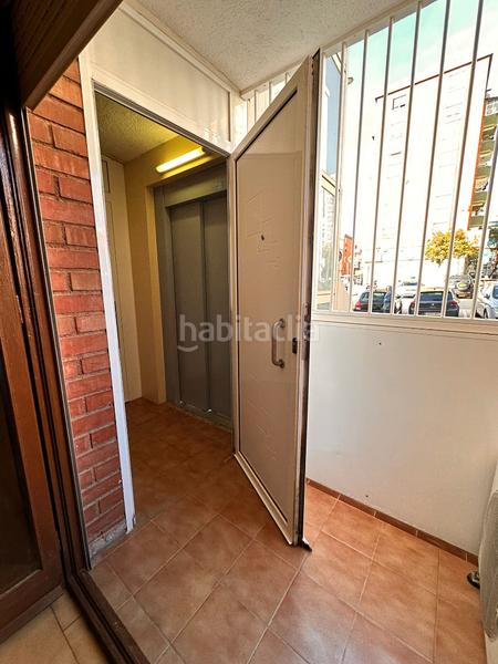 Foto f96bf88a-c4b4-4a82-98bd-9afd577470b1. Piso oportunidad planta baja en La Roureda Sabadell