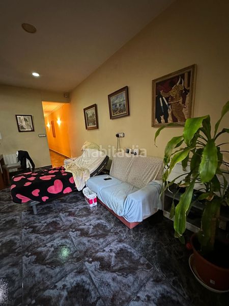 Foto 32418581-b7b5-49c9-8f7a-9fde7464d06c. Casa a Ca n'Oriac Sabadell