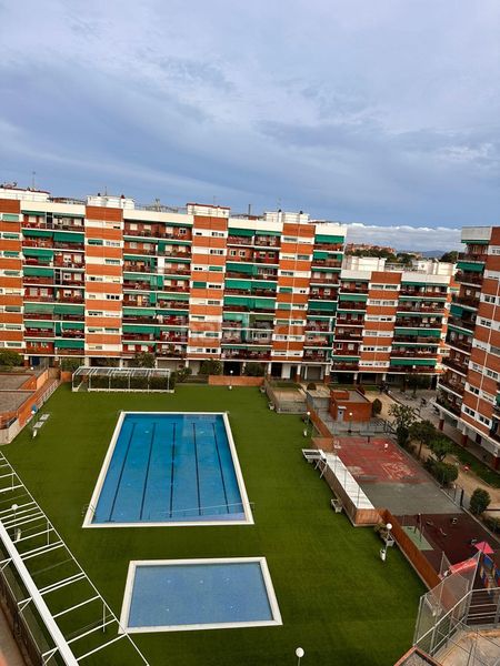 Foto 15408846-c195-4815-9f7e-4ac4caf9a19b. Piso amplio piso en Concòrdia Sabadell