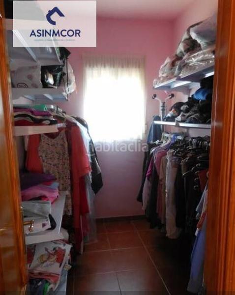 Foto f354a589-cdb7-453f-8578-2eaf815e7017. Chalet avec parking dans Alcolea Córdoba