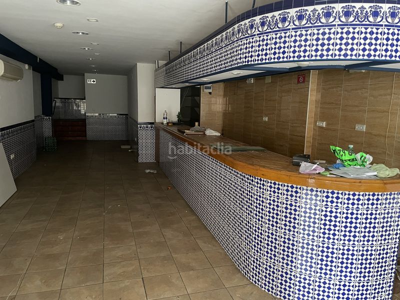 Foto 236de4f0-3b6e-46f3-95d4-f07db35e80e4. Local comercial a San Adrián