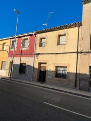 Maison jumelée à Calle mayor 101. Casa con terreno en buñuel