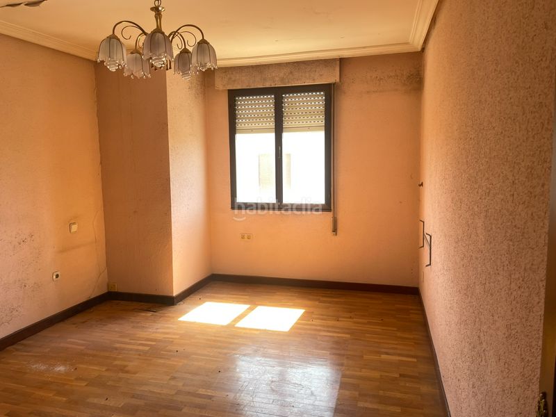 Foto b7ce5b8e-5ed5-4de7-8b8e-15abc335a851. Edifici a calle ramón y cajal 140 a Andosilla