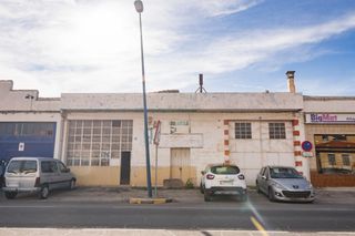 Industrial building in Avenida de tudela 34. Nave industrial en tafalla