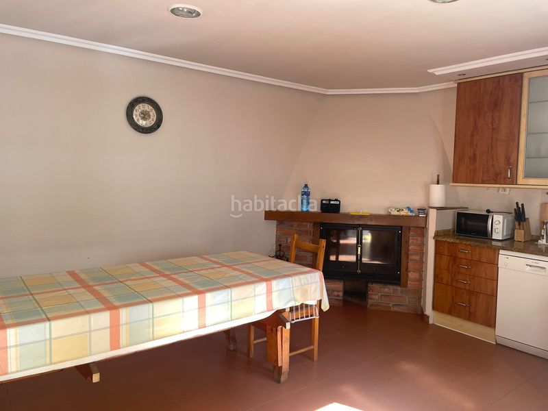 Foto 96bb018c-88d1-4a97-80e9-5d36172d71cd. Casa adossada amb calefacció aparcament a San Adrián