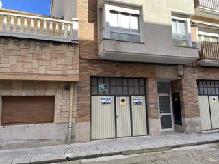 Local Comercial  Calle adriana sanz. Local bajera en san adrian(navarra)