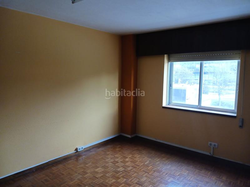 Foto 18e43b30-2822-4eea-b4a2-de281c97b78a. Location bureau dans Someso - Matogrande Coruña (A)