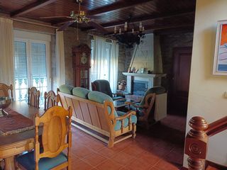 Rent House  Rúa outeiro de bamio. Piso en villagarcia