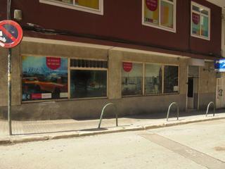 Location Local commercial à Rúa juan montes 8. Bajo destinado a bar, necesita alguna reforma