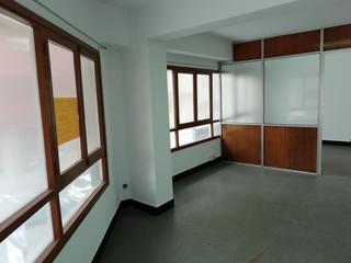 Ufficio in Rúa Juan González Rodríguez 2